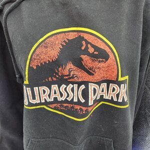 Universal Studios Pullover Hoodie Women's Medium Black Jurassic Park Sweatshirt